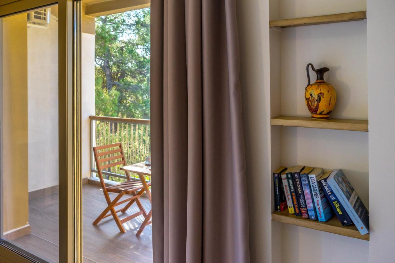 Forest Resort Suites Skiathos Трулос Екстер'єр фото