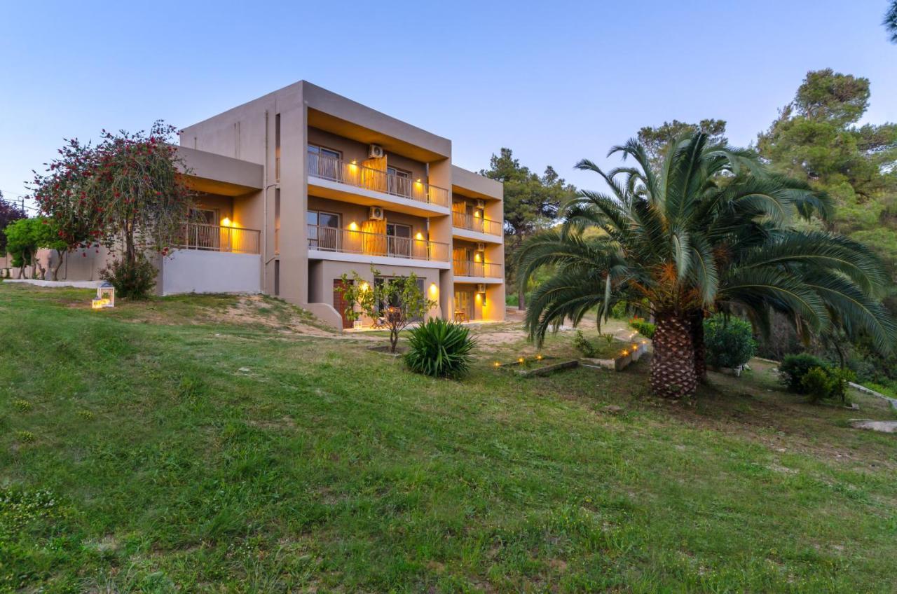 Forest Resort Suites Skiathos Трулос Екстер'єр фото