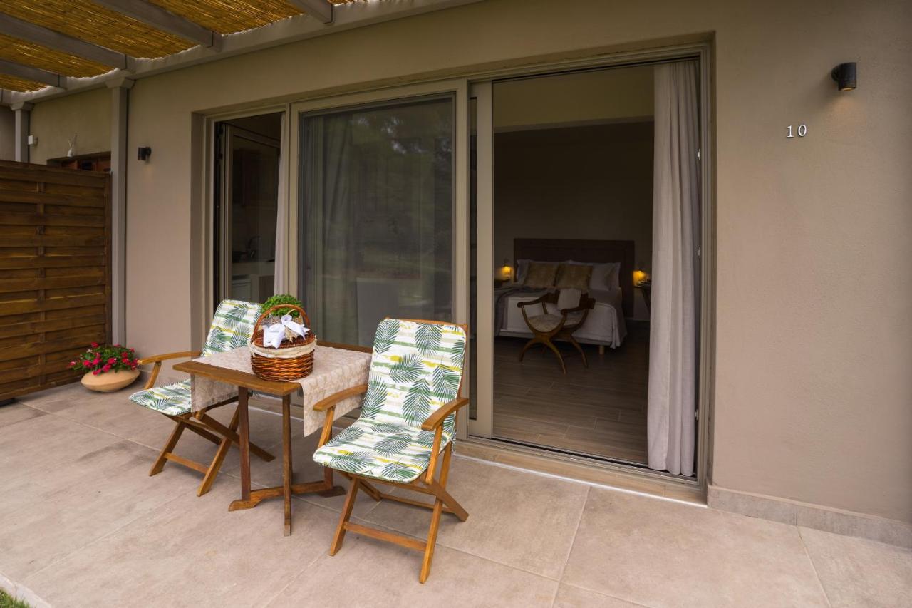 Forest Resort Suites Skiathos Трулос Екстер'єр фото