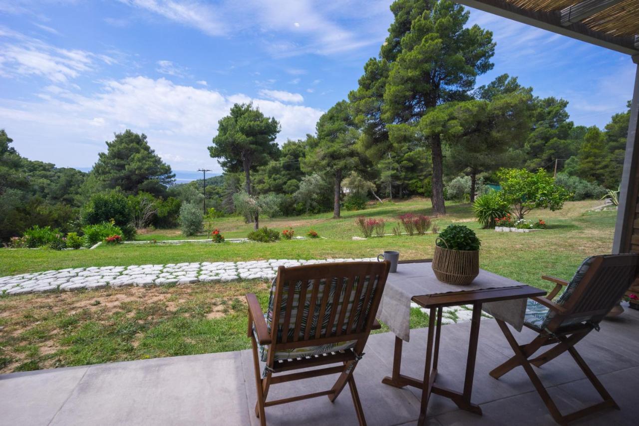 Forest Resort Suites Skiathos Трулос Екстер'єр фото