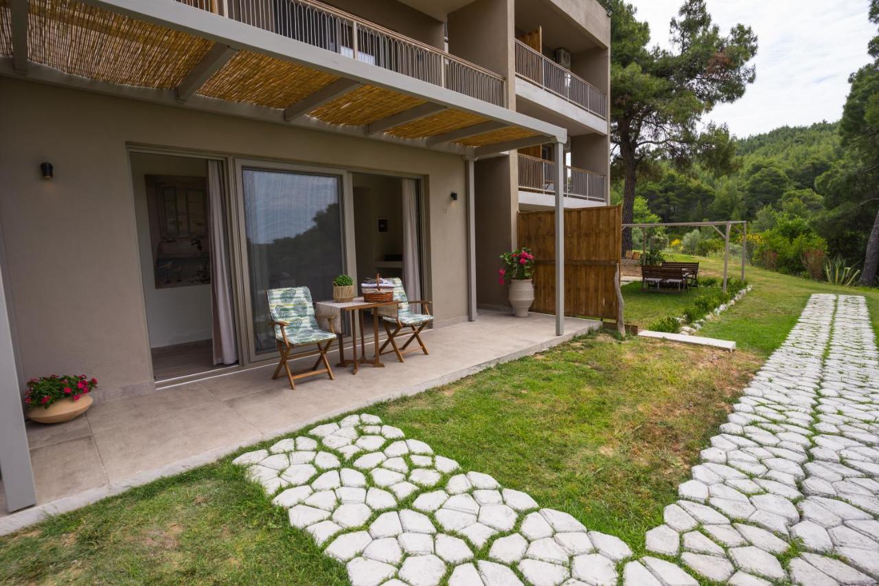 Forest Resort Suites Skiathos Трулос Екстер'єр фото